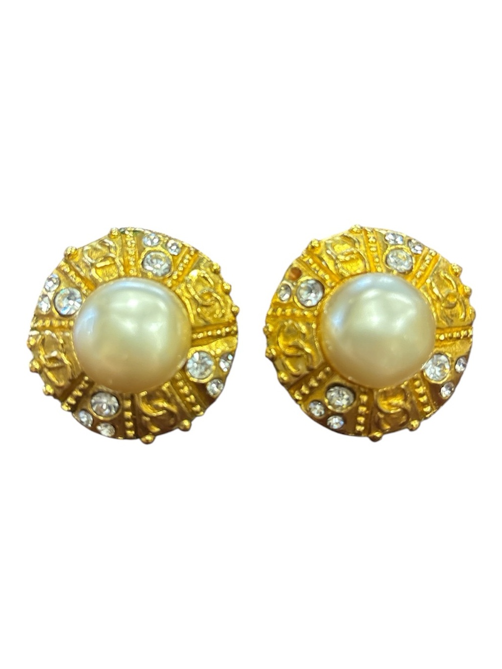Vintage CHANEL Gold Faux Pear Round Clip-On Earrings